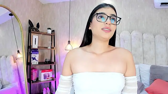 MariamNur_: вебкам-шоу