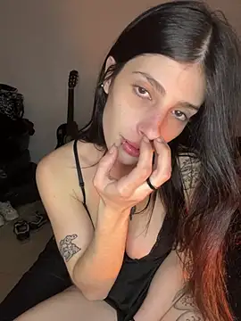 Lilith_dark3 – Live XXX-chat