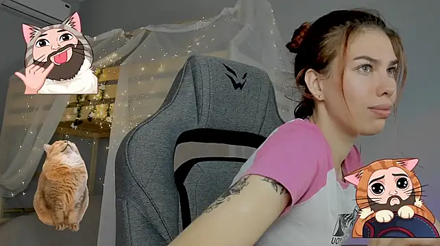 SeraphineDuskryn Chat XXX live