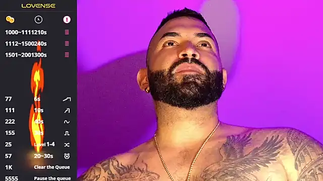 Max-prada 网络视讯表演