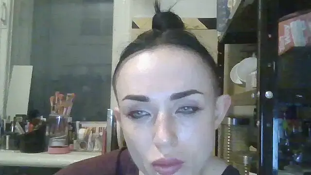 XXX chat uživo modela Trinsy_Love