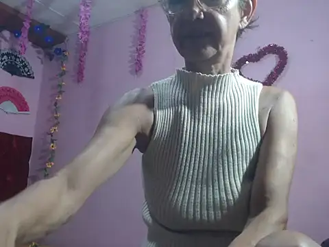 Chat +18 de Perla_wondEr ao vivo