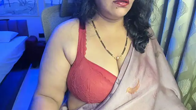 tarivishu11's Webcam Show