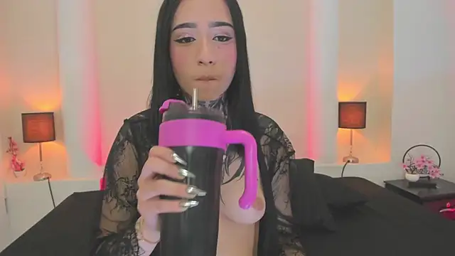 Živý XXX chat Dark_Kitty_666