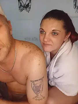 BigTla90 লাইভ XXX চ্যাট