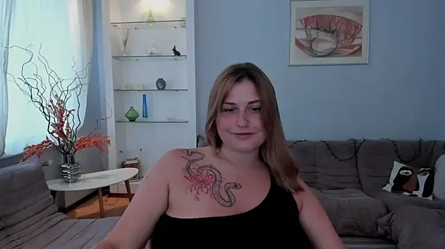NoraLiin Live XXX-chat