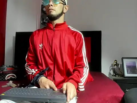 Онлайн чат XXX mark_splinter09
