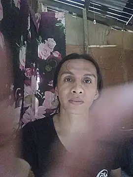 lovelycarla32 Show Webcam
