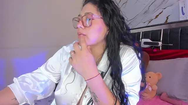Meikochoe_x Adlı Modelin Canlı XXX Sohbeti