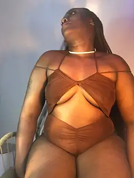 Lola_Davis6 élő XXX-chatje