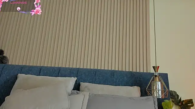 Chatroom XXX en direct de kathecute__