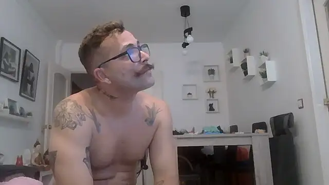 Živý XXX chat yanick931