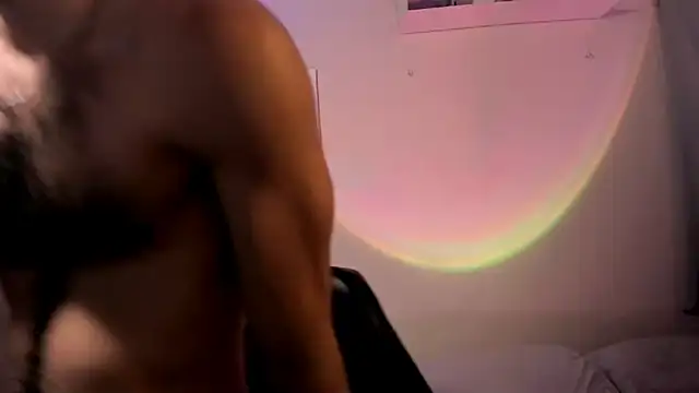 LarryGarzon Chat XXX live