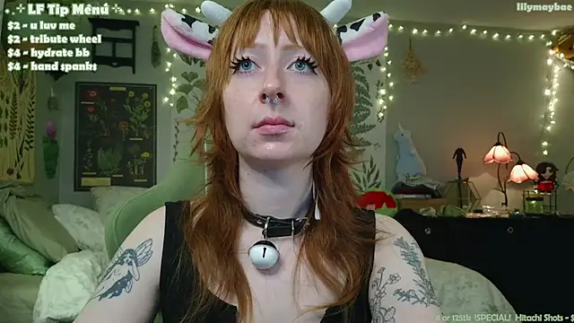 LilyMayBae Chat XXX in diretta