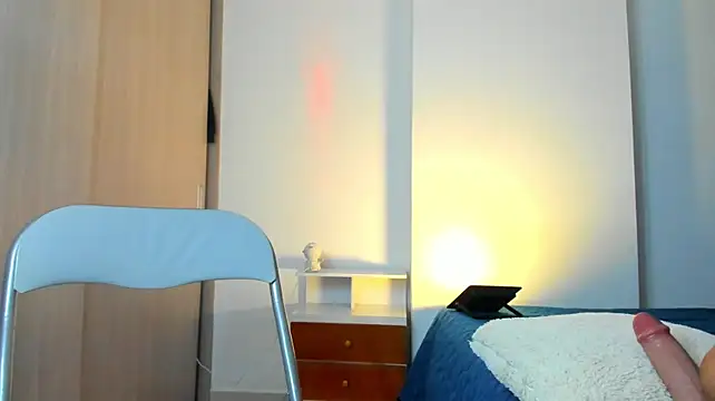 Maxfrost1 Adlı Modelin Canlı XXX Sohbeti