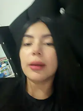 Chat +18 de Cami_olarte ao vivo
