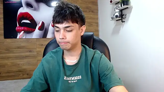 Chat XXX ao vivo de ivan_cooper