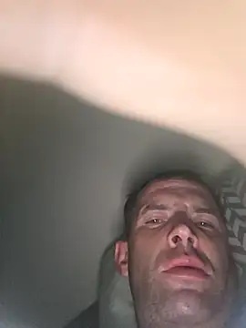 הופעת וובקאם של SingingTrunks