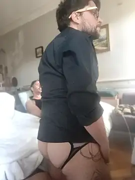 Titilouonlyf69 网络视讯表演