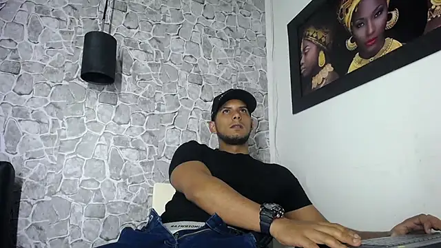Chris_Dick23 Live XXX Chat