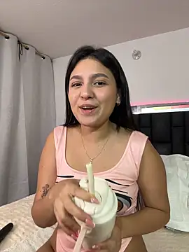 Camila_sanchez25 Chat XXX in diretta