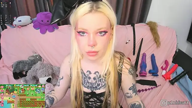 HelenGoat live XXX chat