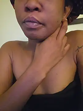 Chat +18 de tokyobelle ao vivo