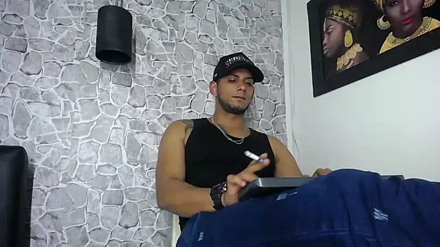 Chat +18 de Chris_Dick23 ao vivo