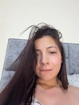 Karlee_Grey1 Adlı Modelin Web Kamerası Şovu