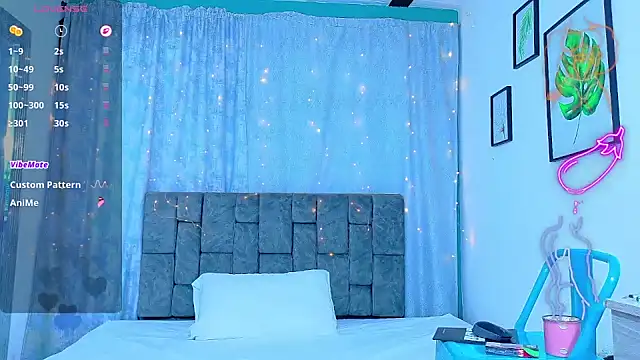 XXX chat uživo modela NicolasTorrez