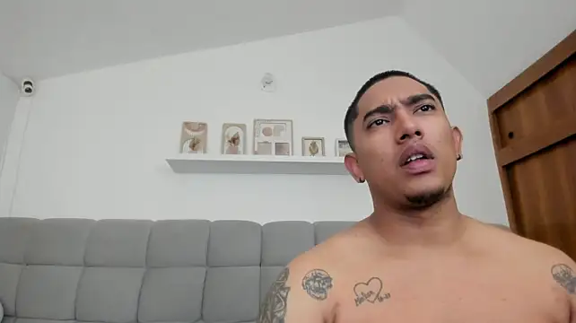 Czat XXX na żywo – erotic_sins