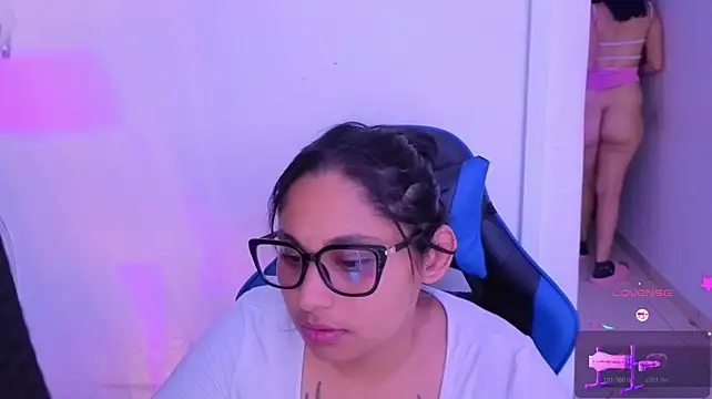 Cuteprincess21's Live XXX Chat