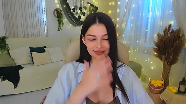 ContinentOfTranquility Chat XXX live
