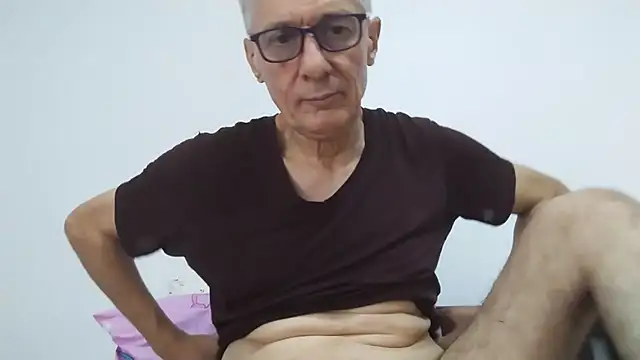 Chat +18 de BIGUNCUTHARDCOCK ao vivo