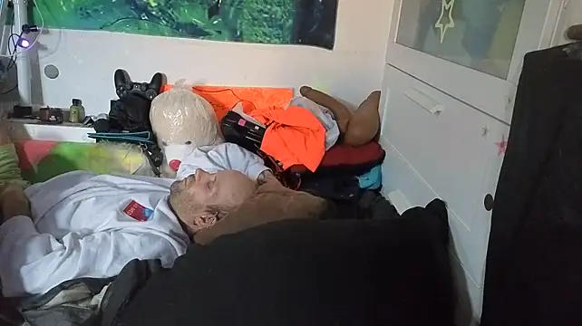Cojote 라이브 XXX 채팅