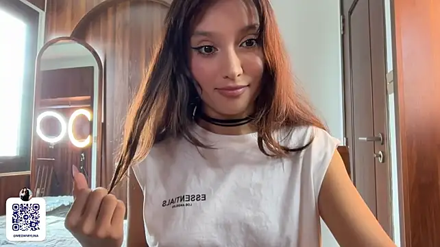 ZadengiDaaa Adlı Modelin Canlı XXX Sohbeti