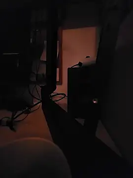 Kinkypuff webcam show