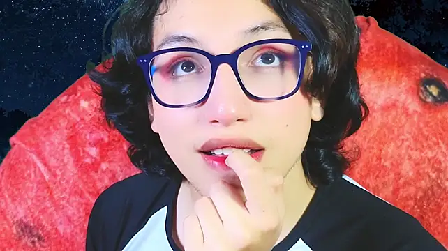 Czat XXX na żywo – -BlueOpal-