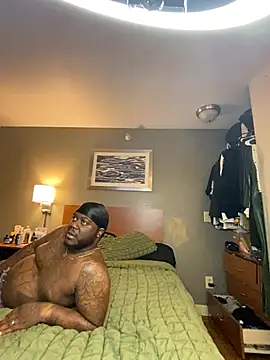 Tattedupdek's Live XXX Chat
