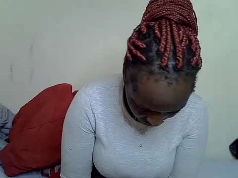 Black_Q Adlı Modelin Canlı XXX Sohbeti