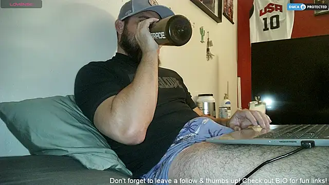 dikdowndaddy Live XXX-chat