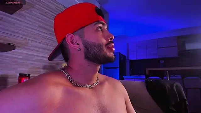 Vincentblack Adlı Modelin Canlı XXX Sohbeti
