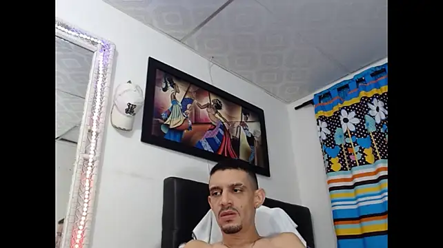 Chat XXX en directo de Latin26cm