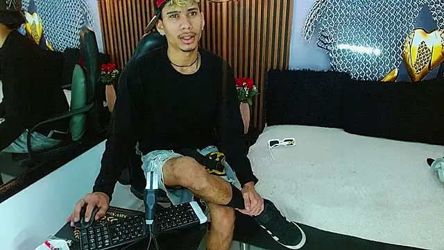 Skinny_cute_Alyern Live XXX chat