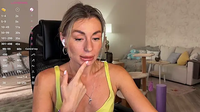 Онлайн чат XXX DannaEvan