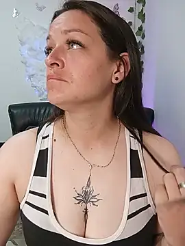 Živý XXX chat Isa_bluee