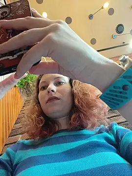 Chat XXX en directo de Frost_foxy