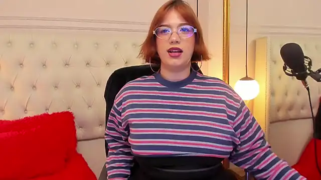 Chat XXX en directo de MillyHotsoon