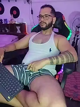Chat XXX en directo de Xein_WoIf