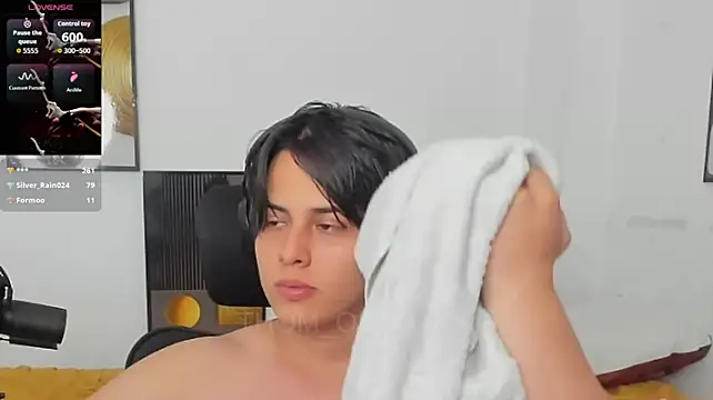 Thom_Ohtani – webcam-show